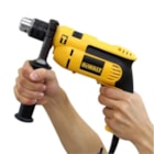 Furadeira De Impacto 1/2 127V DWD502BR Dewalt